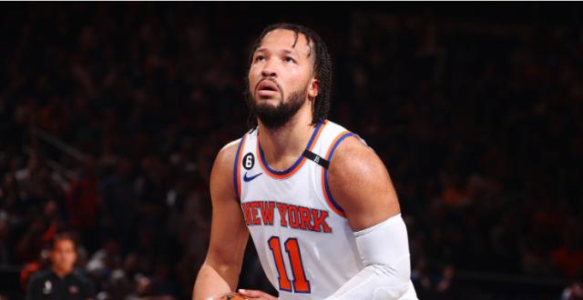 开云体育app下载-兄弟聚首一心争冠!布朗森或降薪助尼克斯继续补强